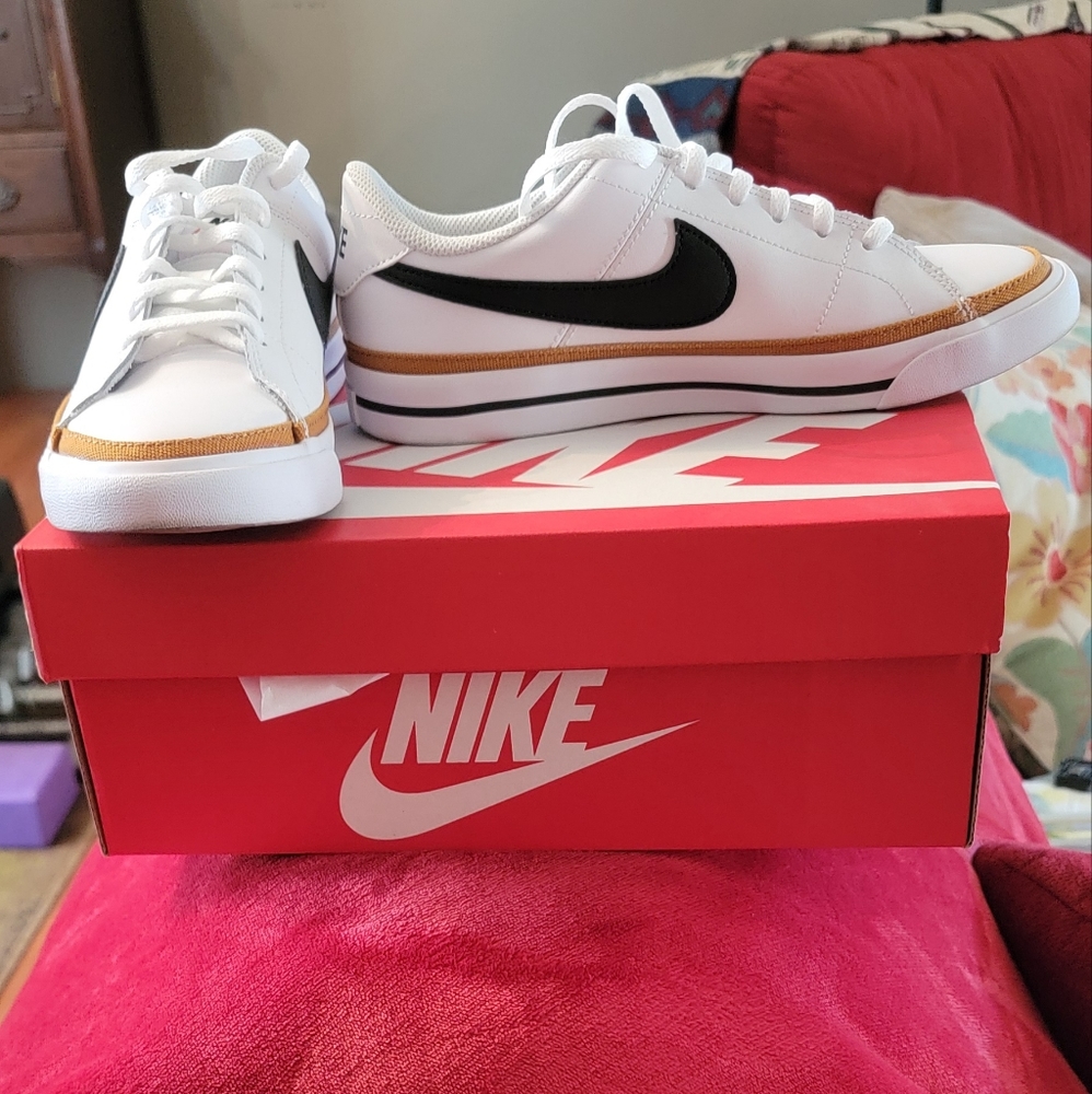 Nike court legacy shoes